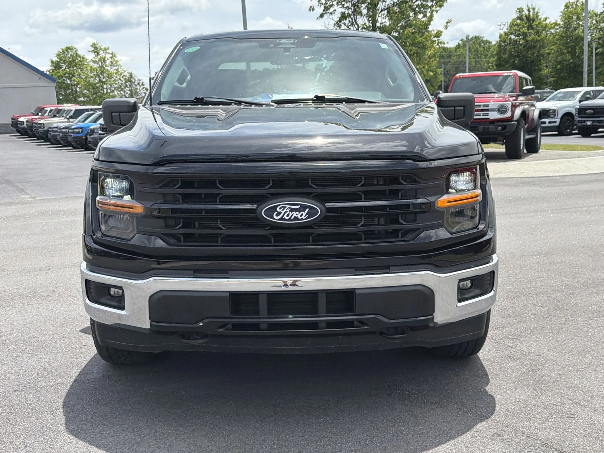 Used 2024 Black Metallic Ford XLT image 31