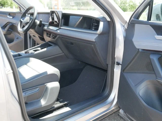 Certified Used 2025 Silver Volkswagen 2.0T SE image 20
