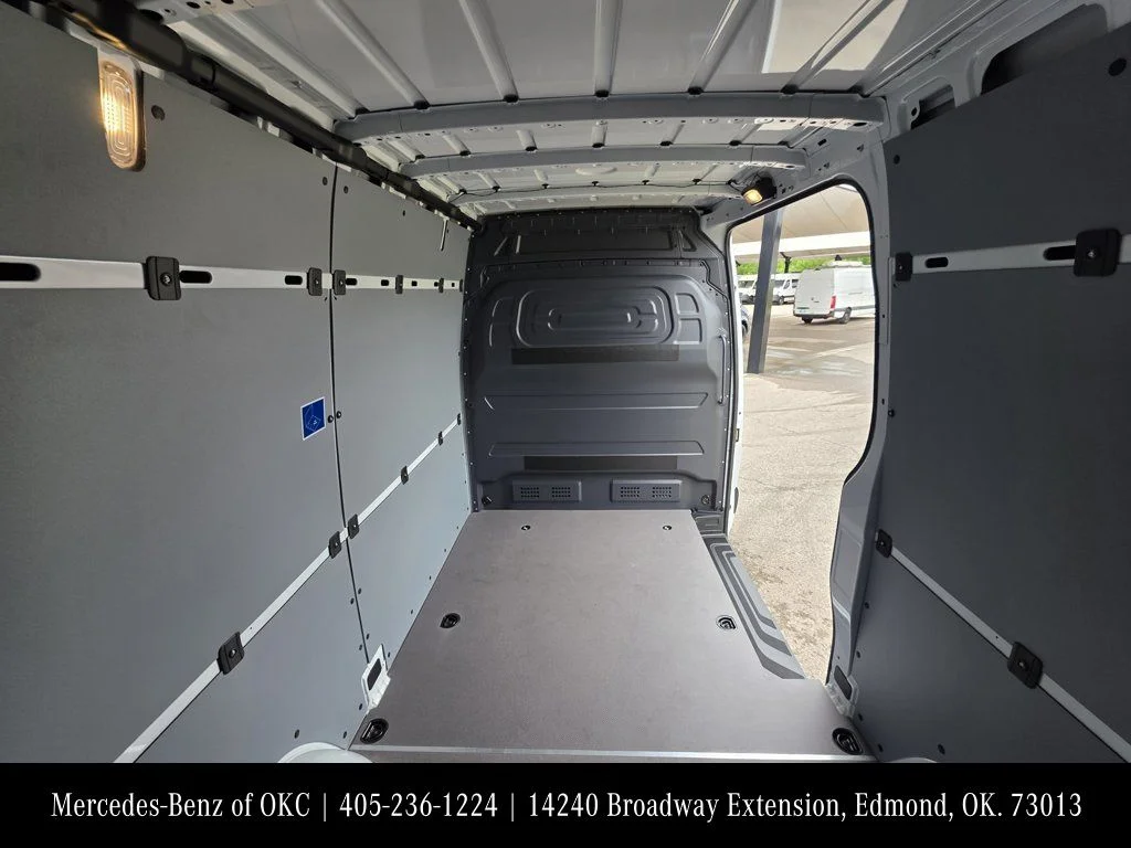 New 2026 Arctic White Mercedes-Benz Cargo 144 WB image 7