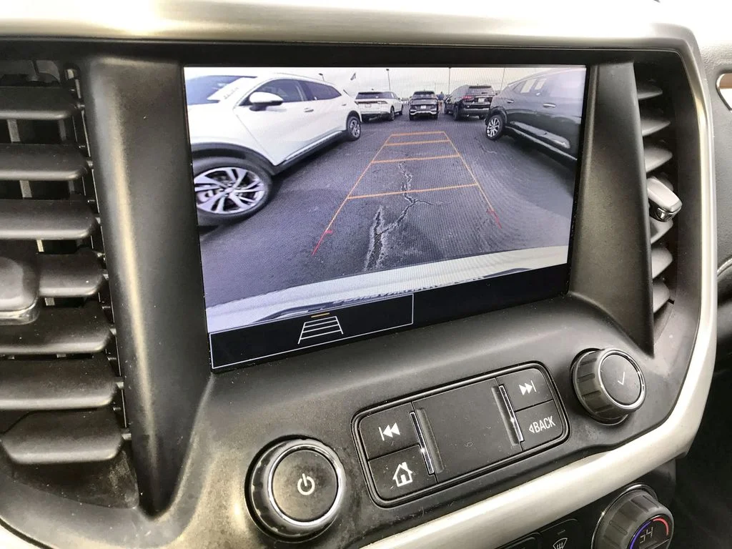 Certified Used 2023 White GMC SLE image 17
