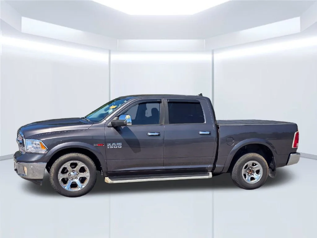 Used 2015 Gray Ram Laramie image 12