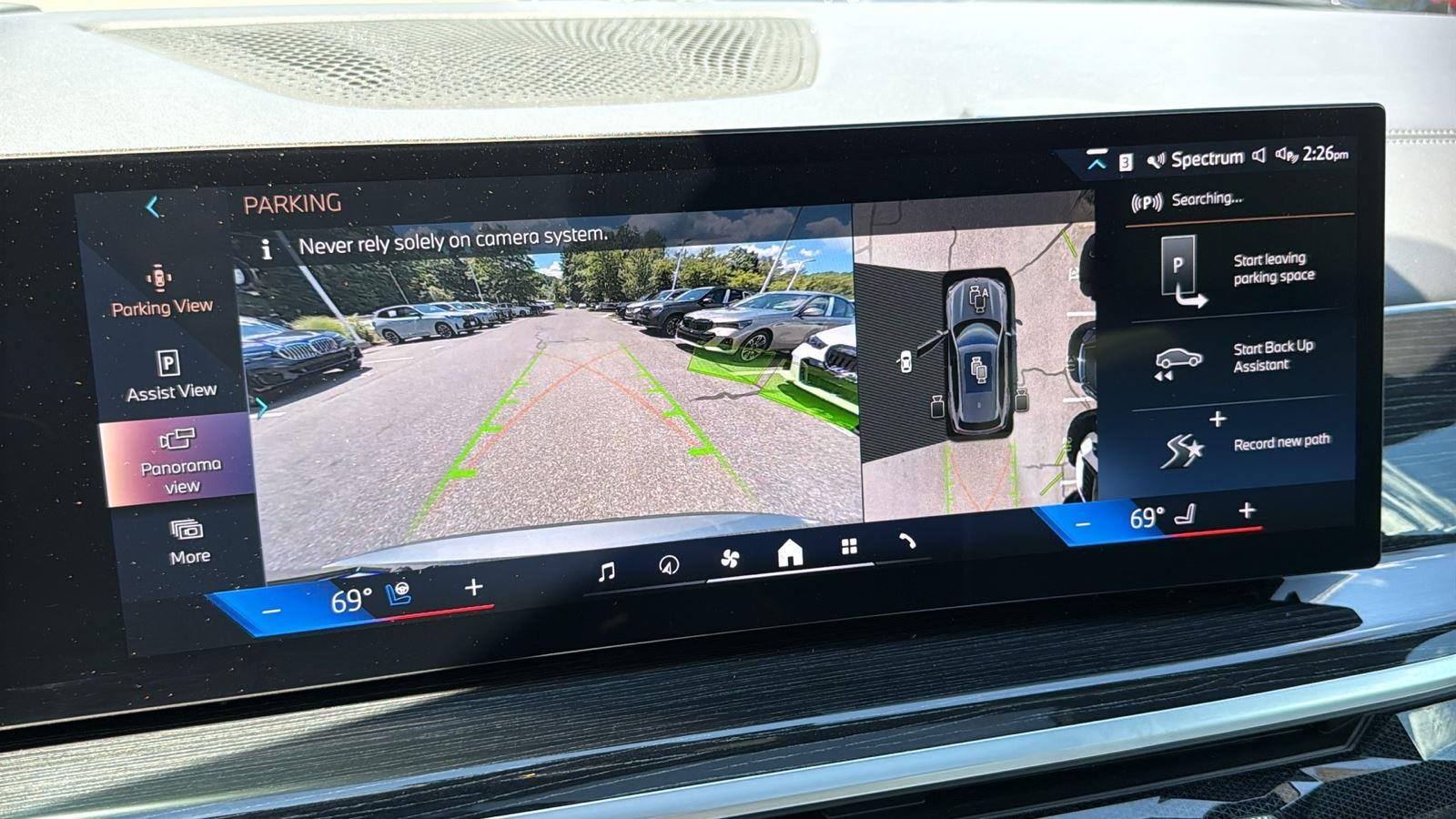 Used 2024 Skyscraper Grey Metallic BMW xDrive50e image 17