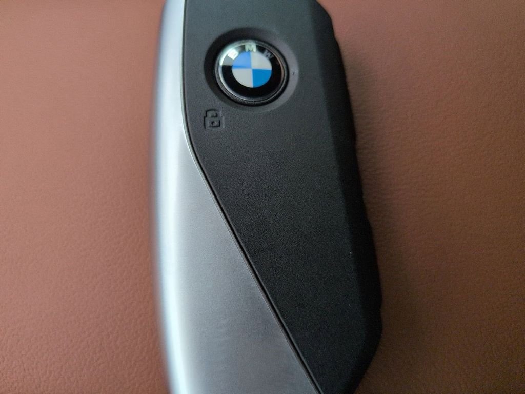 New 2026 Black Sapphire Metallic BMW xDrive50e image 30
