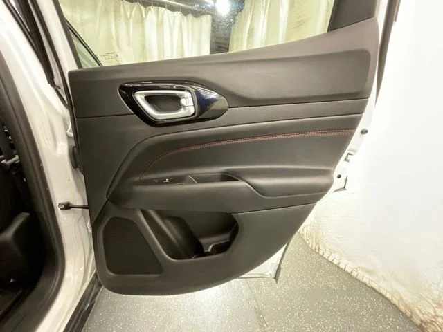 2025 Jeep Compass Trailhawk - Photo 24