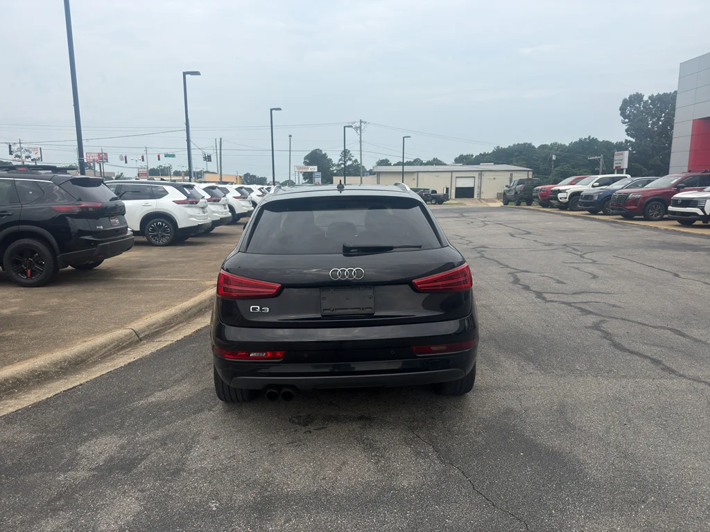 Used 2016 Brilliant Black Audi Premium Plus image 5