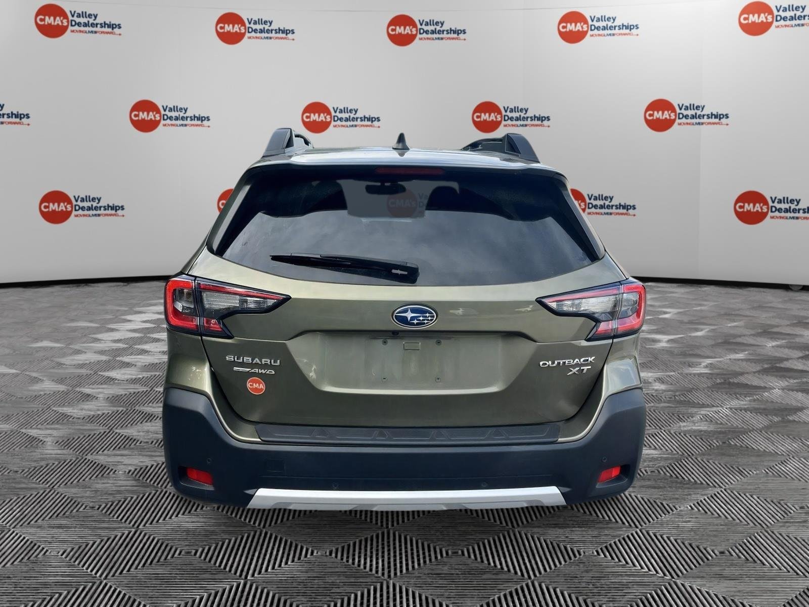 Used 2023 Autumn Green Metallic Subaru Limited XT image 18
