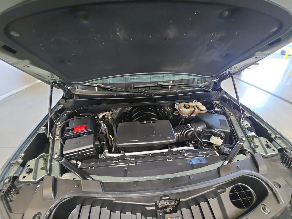 Used 2023 FROSTED PINE METALLIC GMC Denali Ultimate image 30