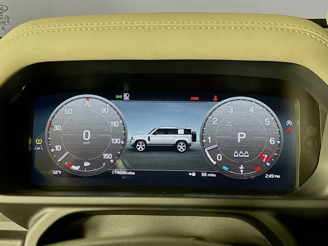 Certified Used 2024 Santorini Black Land Rover X-Dynamic SE image 13