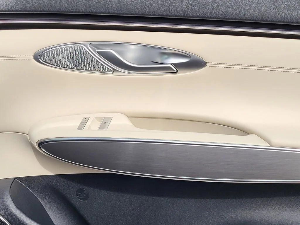 New 2026 Blue Genesis 2.5T Select image 14