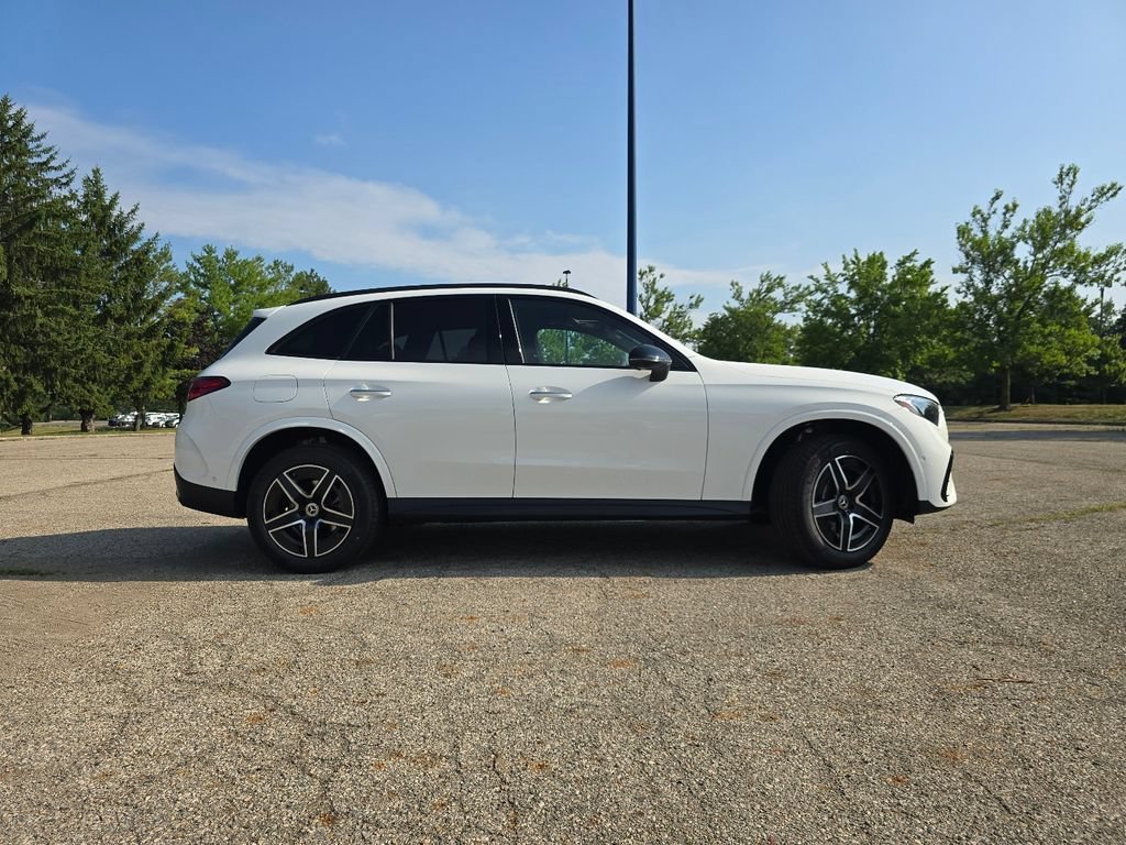 New 2026 Polar White Mercedes-Benz GLC 300 image 55