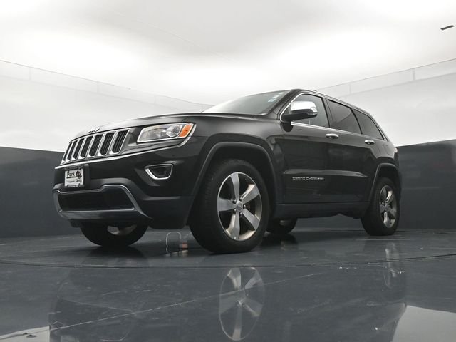 Used 2015 Black Jeep Limited image 20