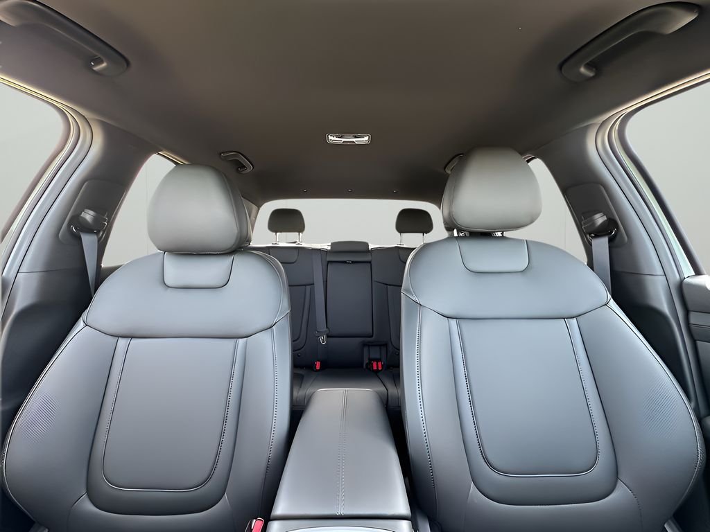 2025 Hyundai Santa Cruz SEL - Photo 9