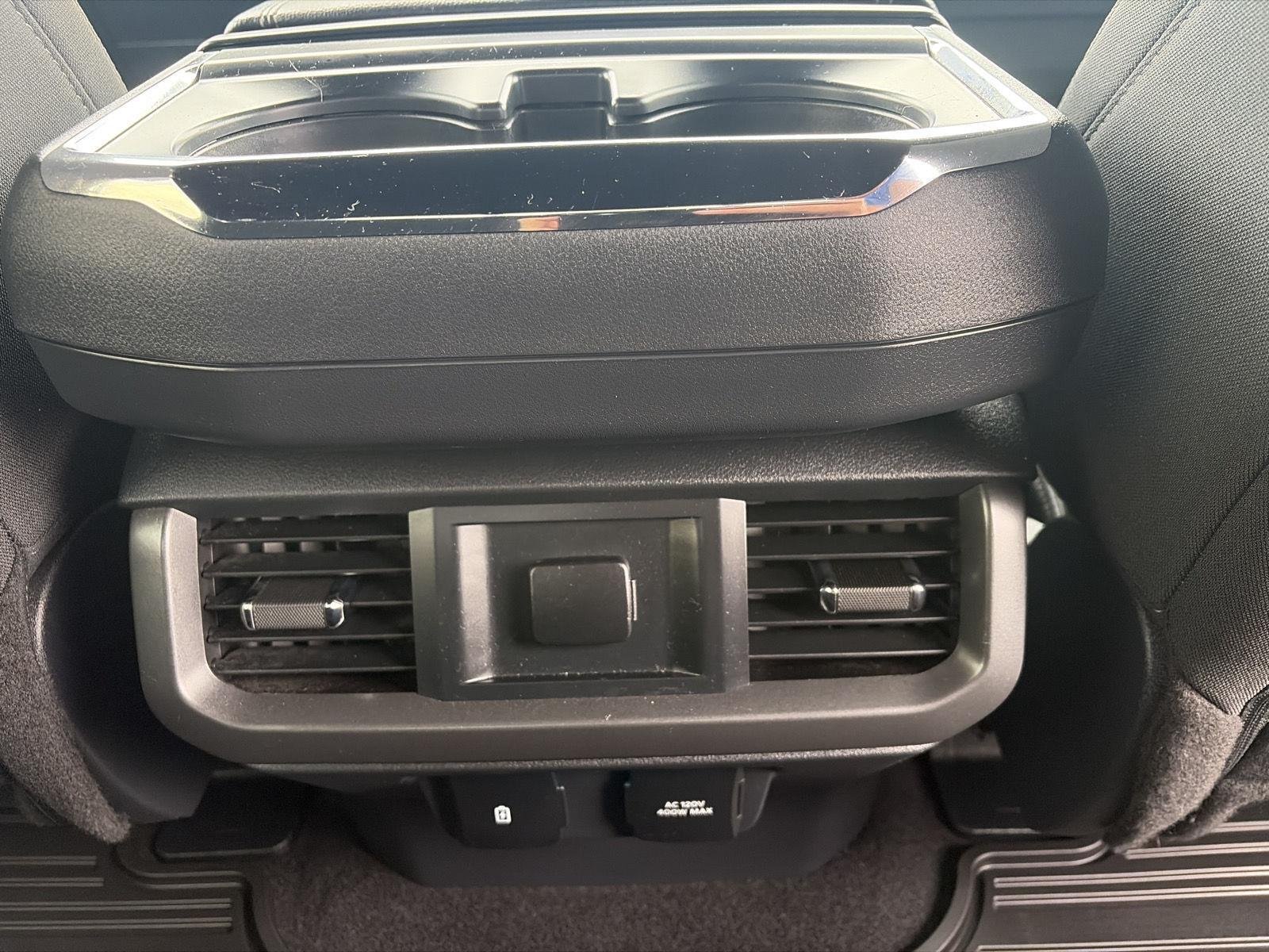 Used 2024 Agate Black Metallic Ford XLT image 16