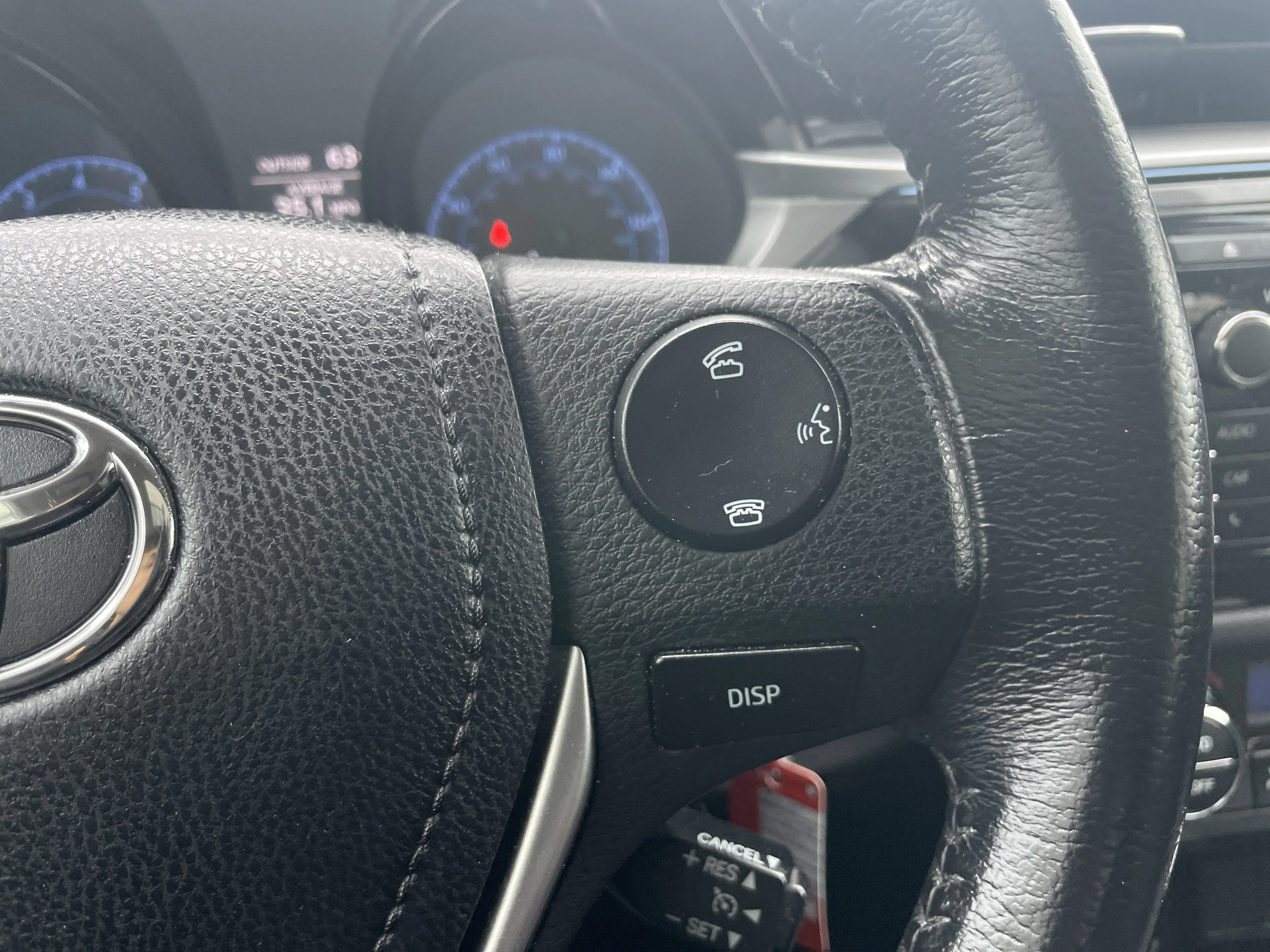 Used 2015 Super White Toyota S Plus image 24