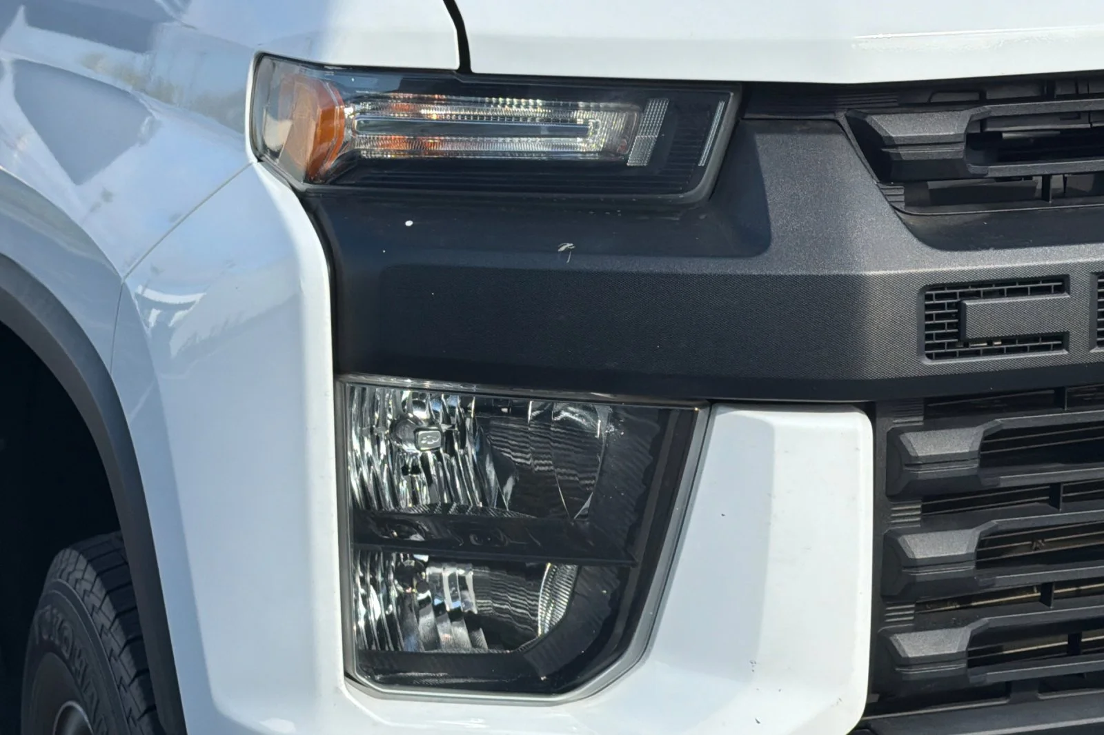 Used 2020 White Chevrolet Work Truck image 36