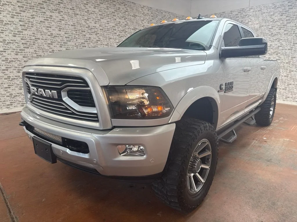 Used 2018 Bright Silver Metallic Clearcoat Ram Big Horn image 3