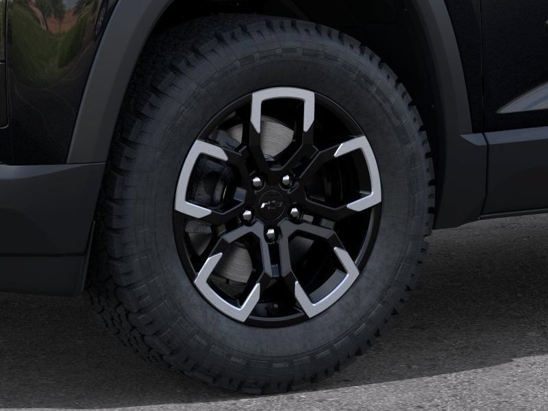 New 2027 Mosaic Black Metallic Chevrolet ACTIV image 9