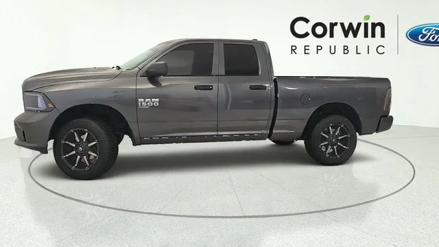 Used 2019 Granite Crystal Clearcoat Metallic Ram Express image 2