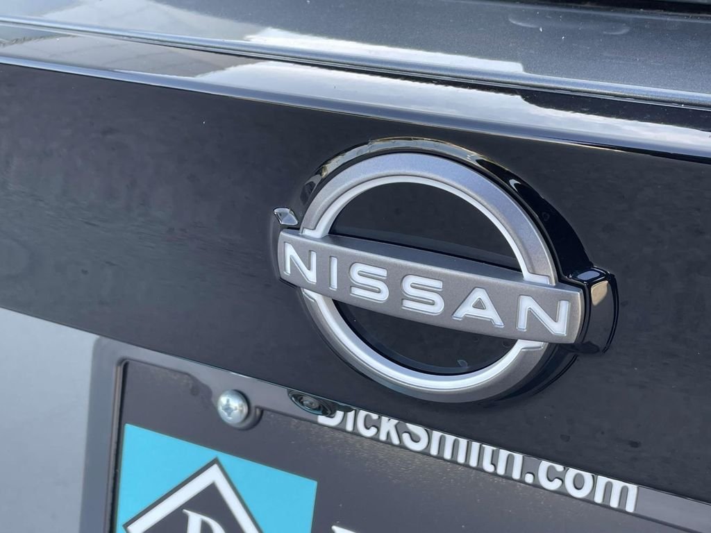 New 2026 Gun Metallic Nissan SR image 8