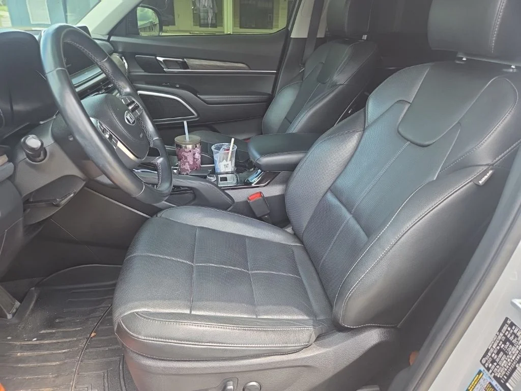 Used 2021 Gray Kia EX image 16