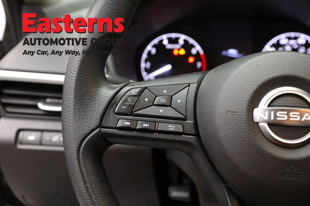 Used 2023 Black Nissan 2.5 S image 14