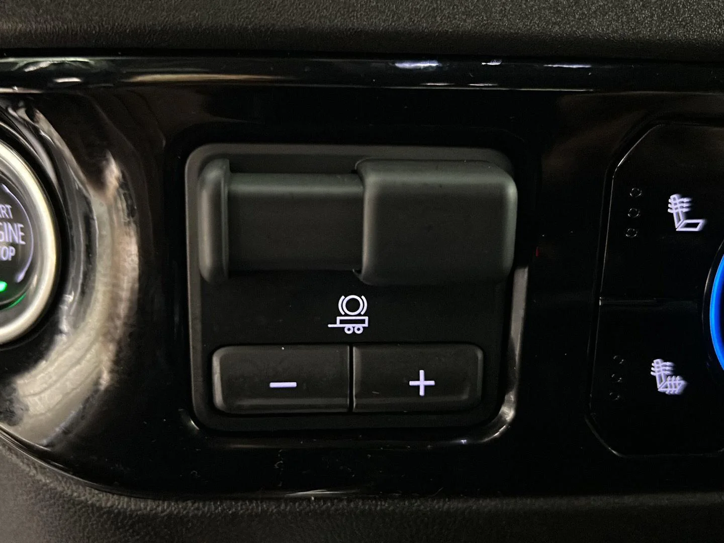Used 2023 Sterling Gray Metallic Chevrolet RST image 25