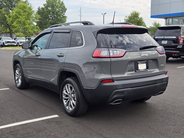 Used 2022 Gray Jeep Latitude Lux image 11