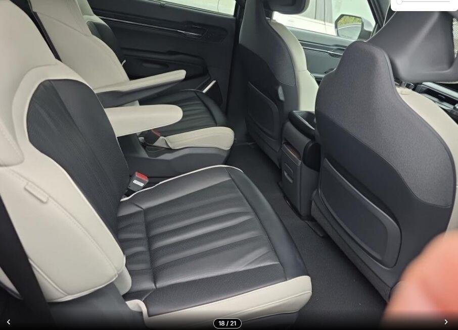 Used 2025 Pebble Gray Kia GT-Line image 6