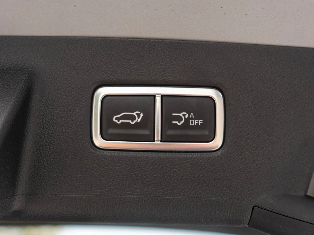 New 2026 Wolf Gray Kia X-Pro SX Prestige AWD image 34