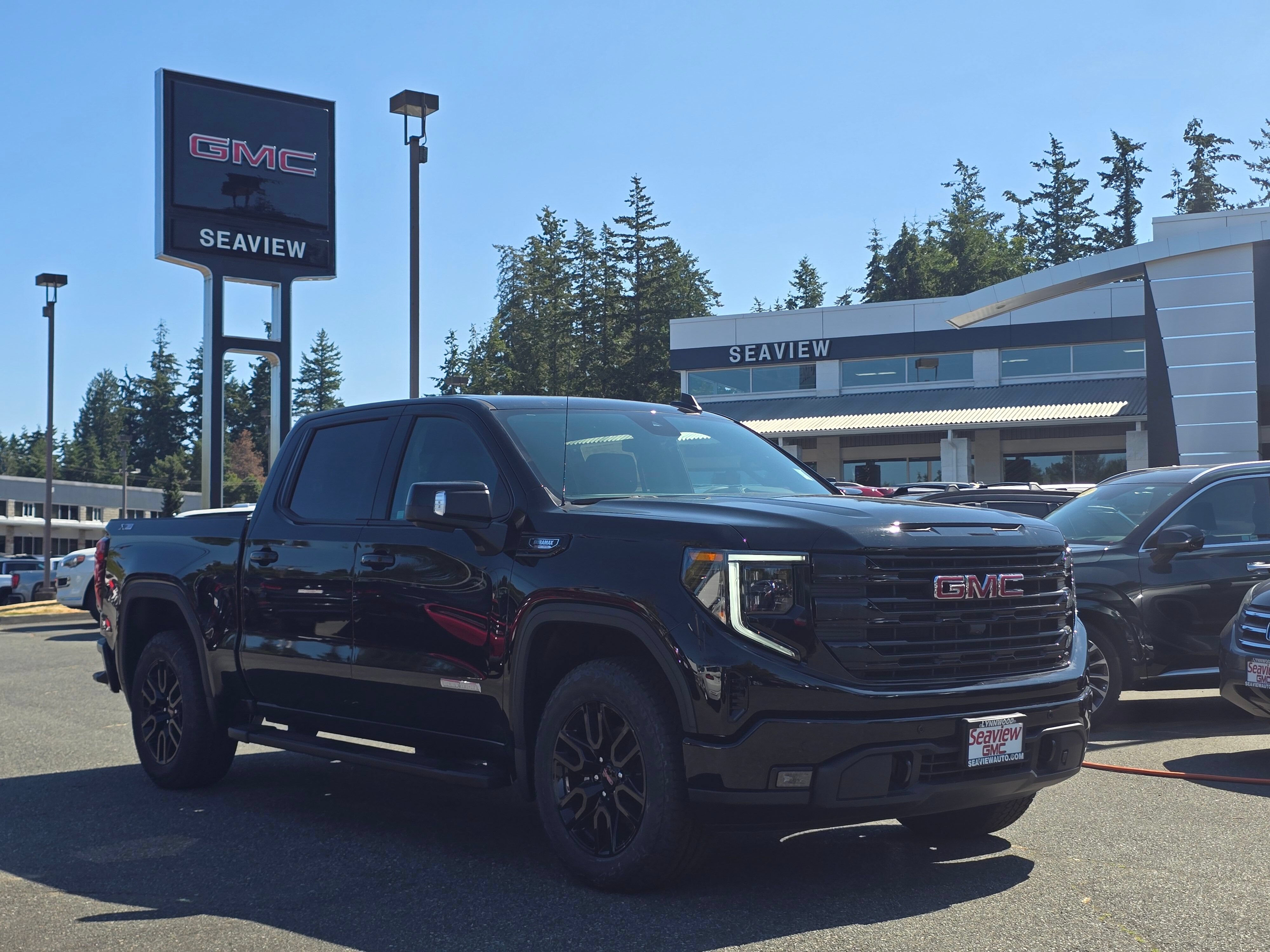 New 2026 Onyx Black GMC Elevation image 1