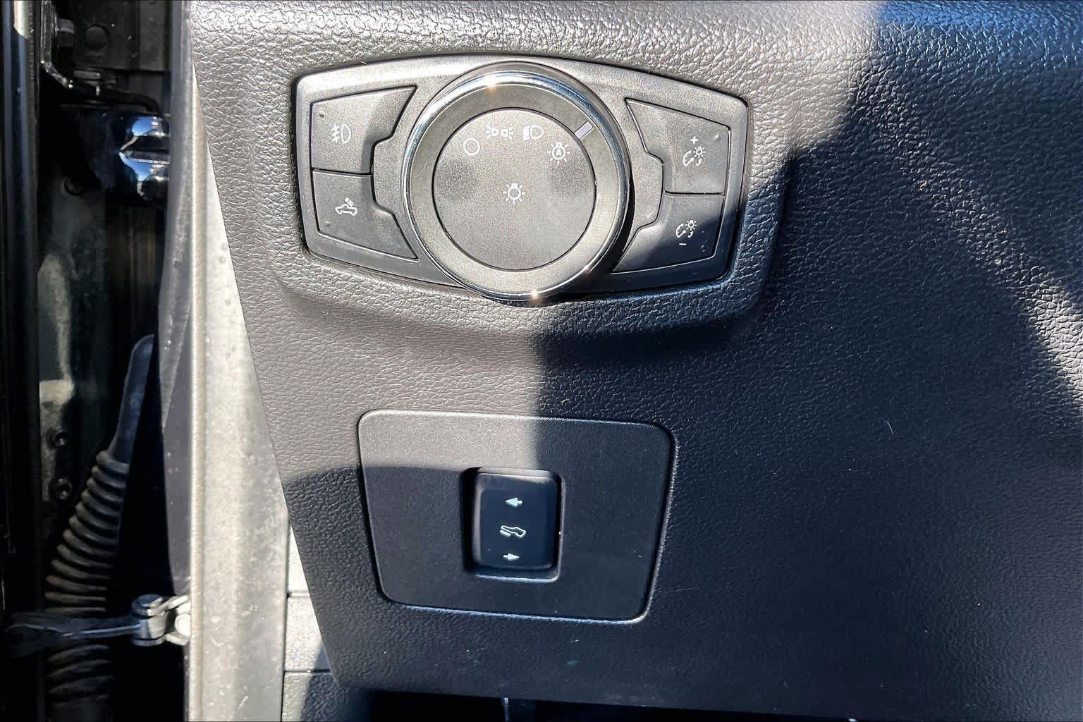 Used 2017 Shadow Black Ford Lariat image 36