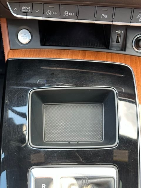 Used 2022 Black Audi 45 S line Premium image 33