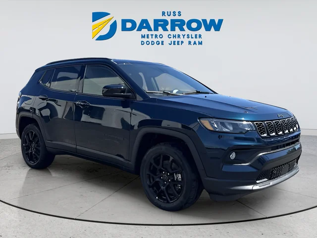 New 2026 Fathom Blue Pearl-Coat Exterior Paint Jeep Latitude image 7