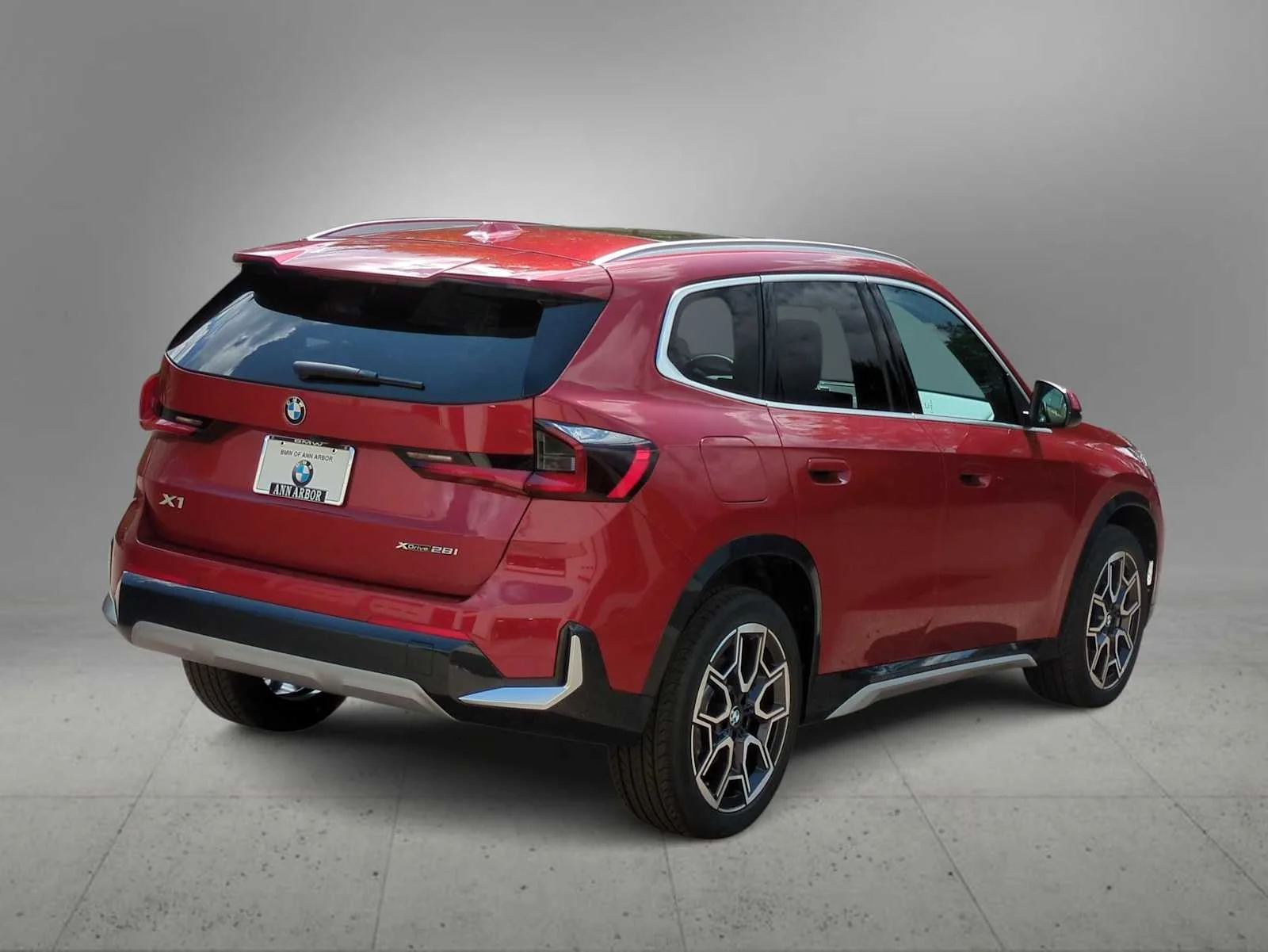 New 2026 Vegas Red Metallic BMW xDrive28i image 8