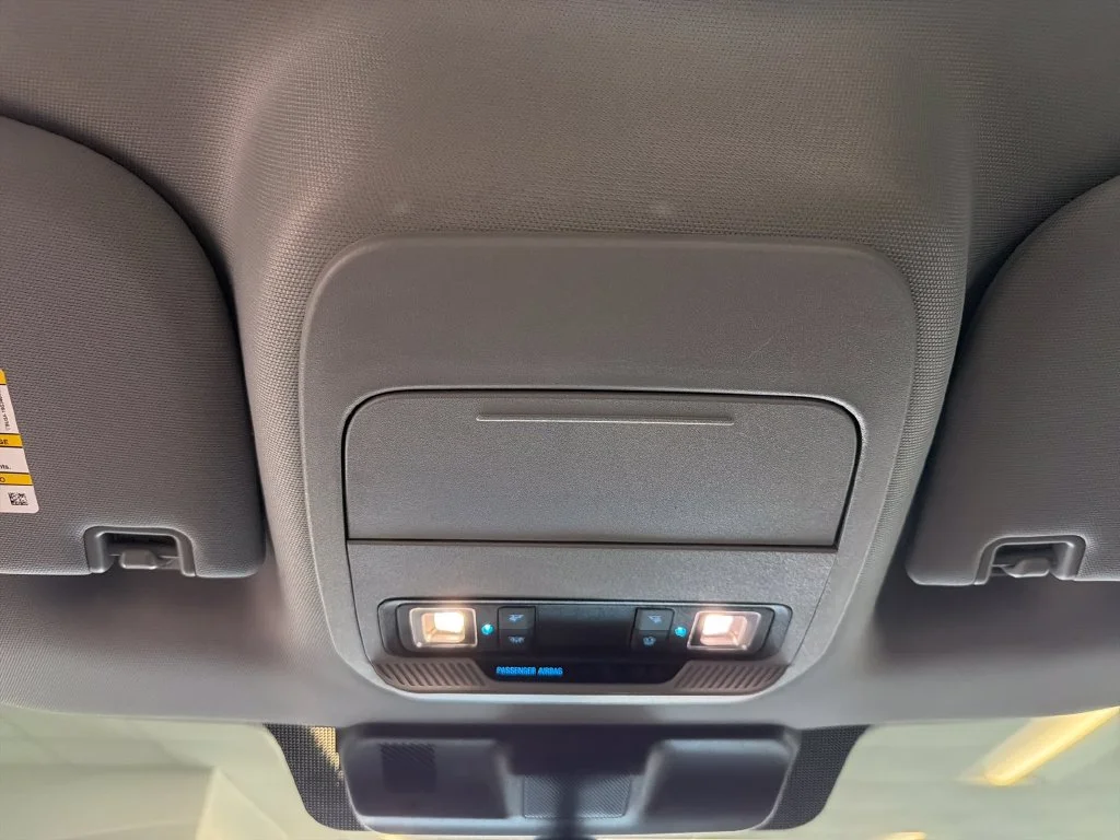 Used 2025 Gray Ford XLT image 18