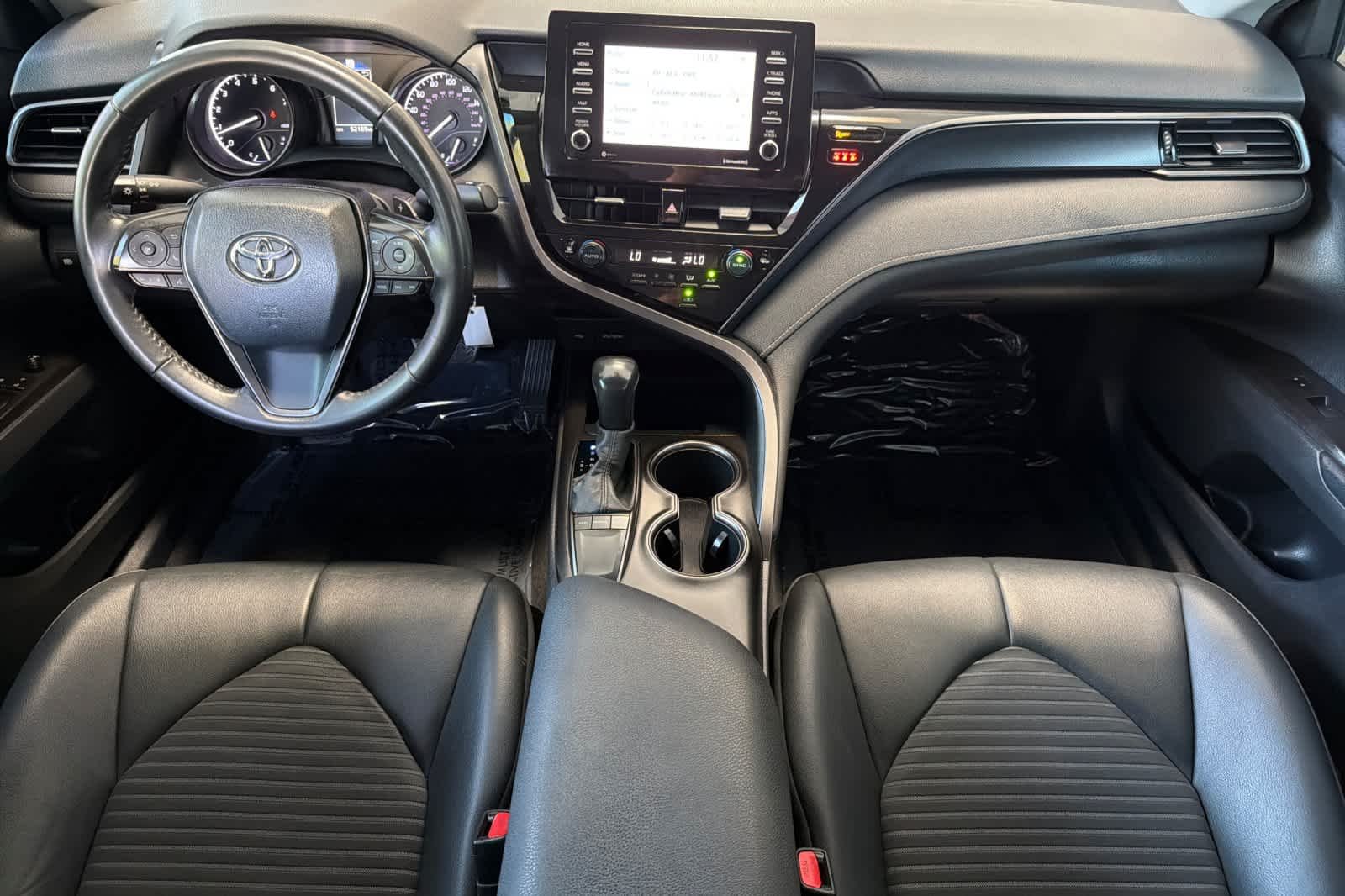 Used 2022 Predawn Gray Mica Toyota SE image 3