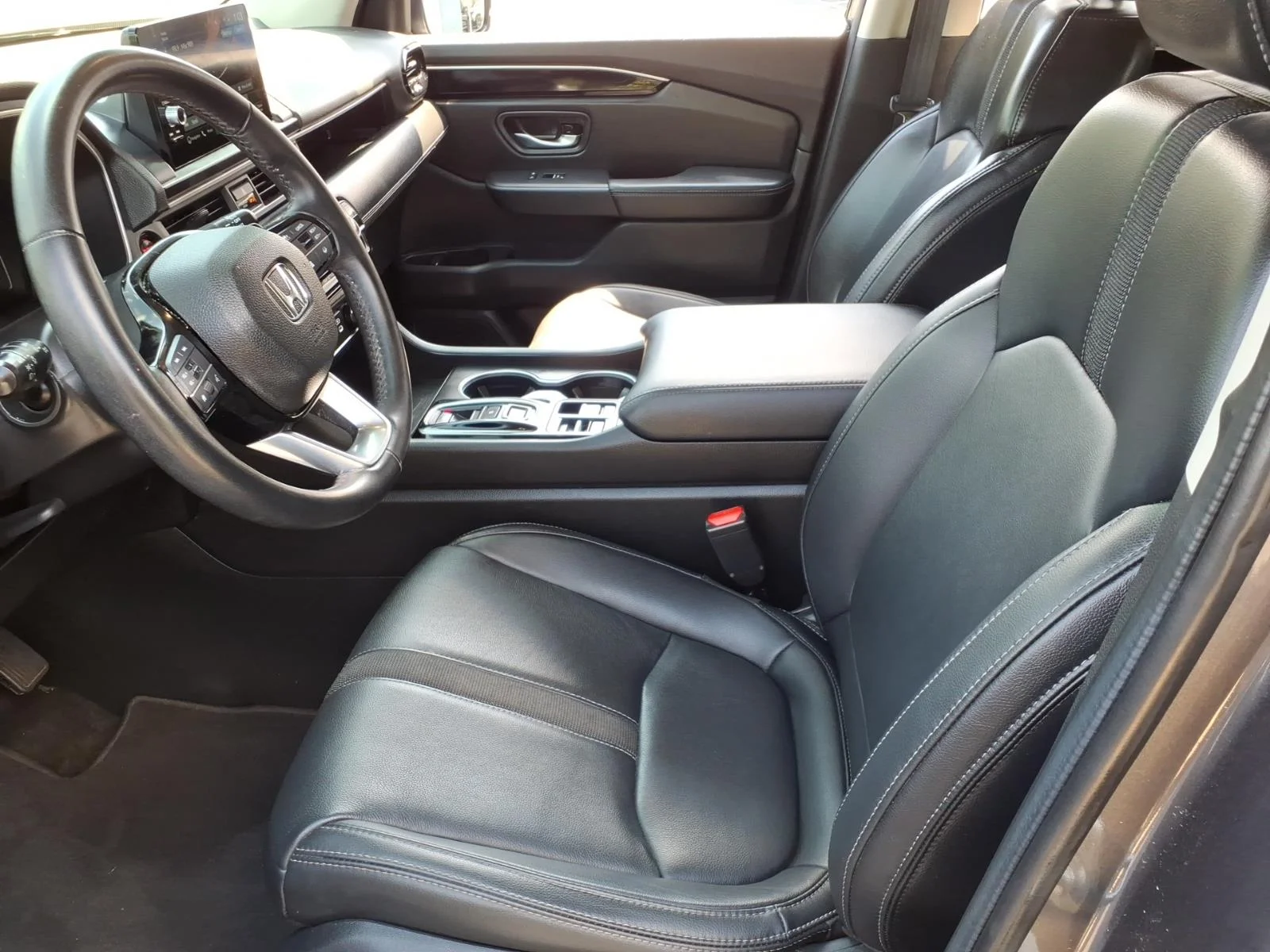 2024 Honda Pilot Touring - Photo 10