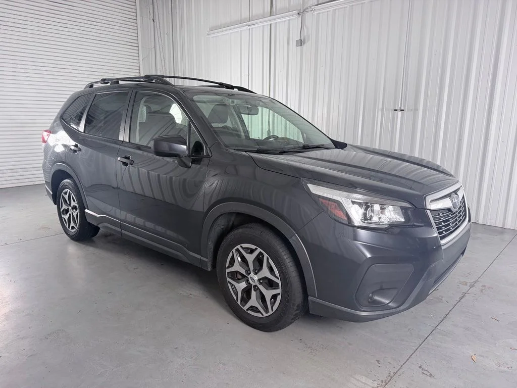 Used 2019 Gray Subaru Premium image 3