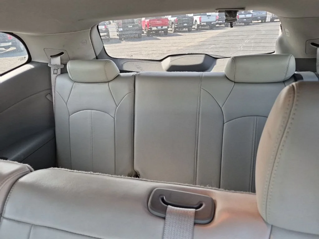 Used 2013 Gray Chevrolet 2LT image 25