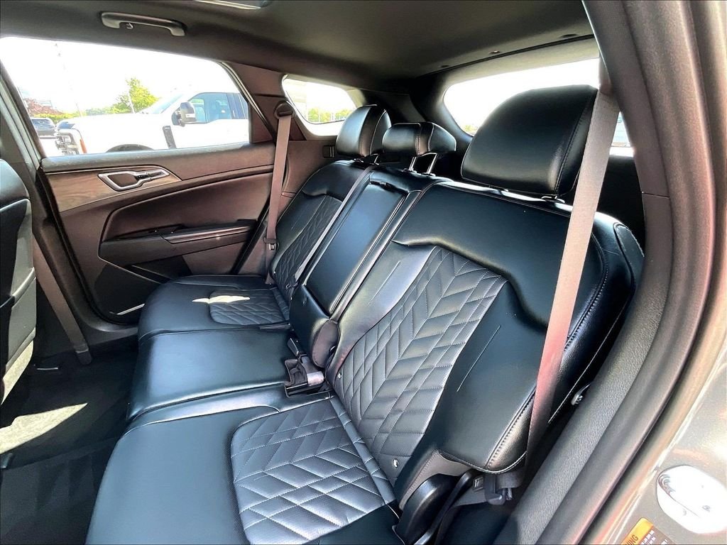 Used 2023 Gray Kia X-Line image 15