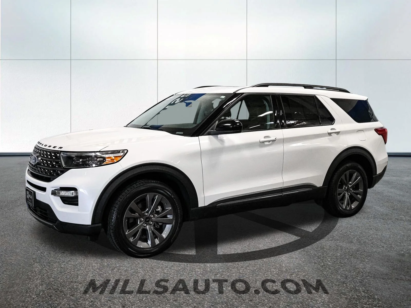 Used 2022 Ford Explorer XLT with VIN 1FMSK8DH0NGA85465 for sale in Baxter, Minnesota