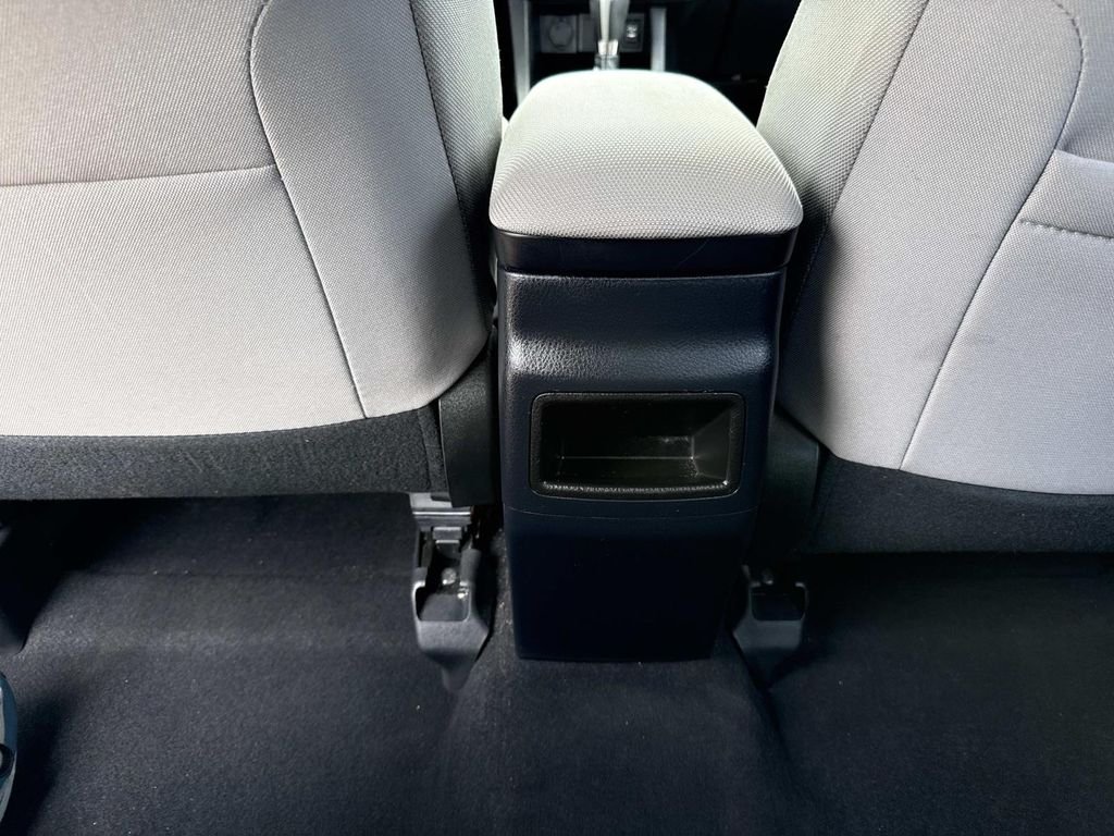 Used 2014 Red Toyota LE image 20