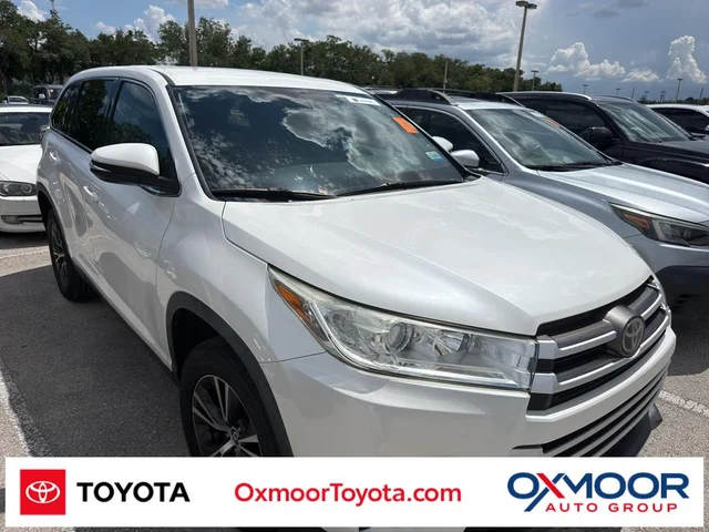 2019 Toyota Highlander LE