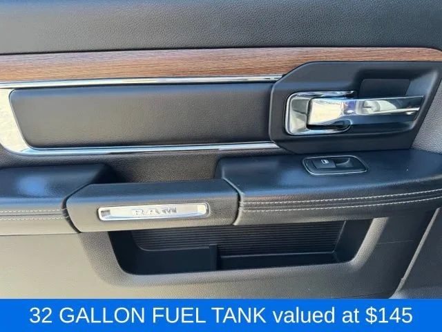 Used 2016 Blue Ram Laramie image 19
