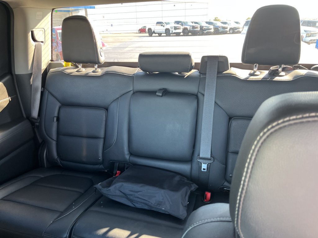 Used 2022 Gray Chevrolet RST image 14