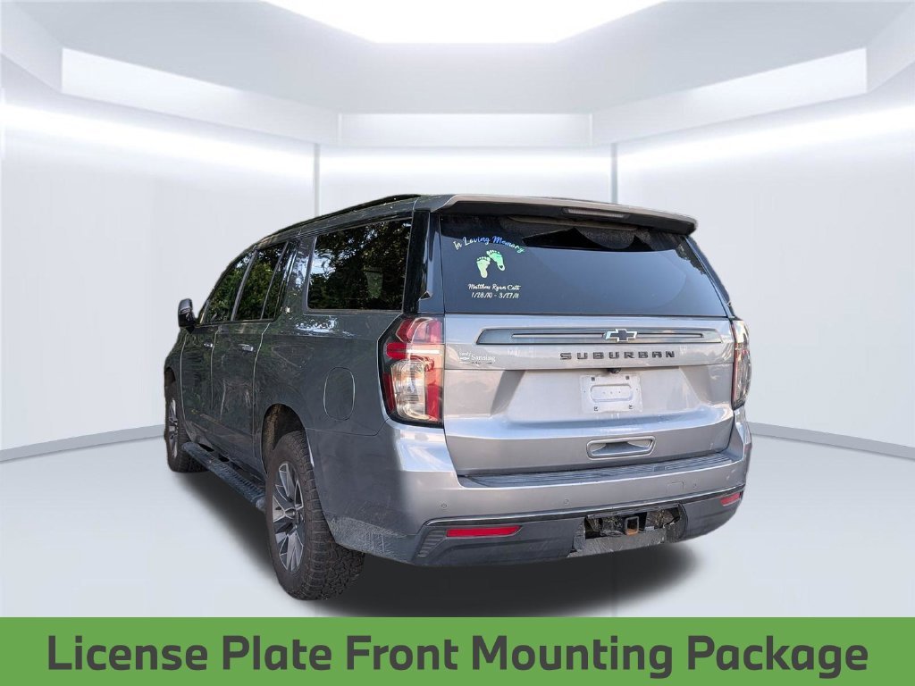 Used 2022 Gray Chevrolet Z71 image 5