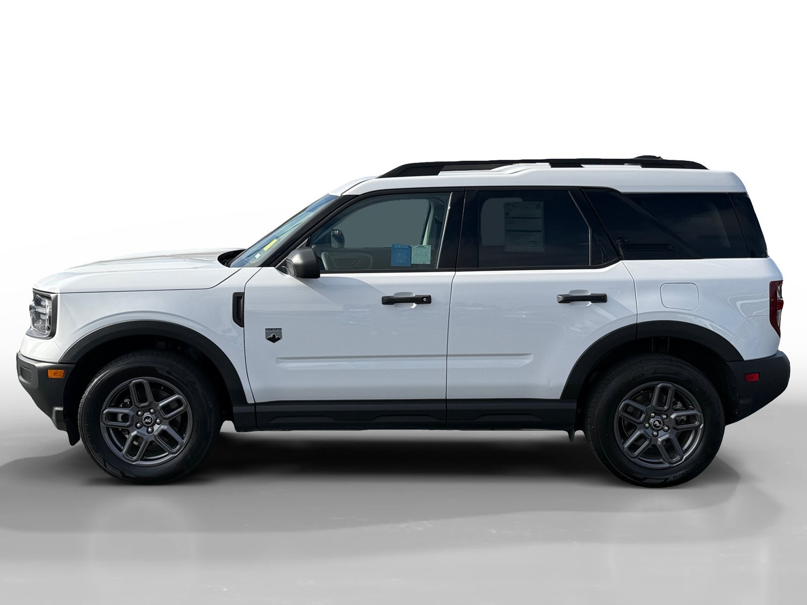 Certified Used 2025 Oxford White Ford Big Bend image 2