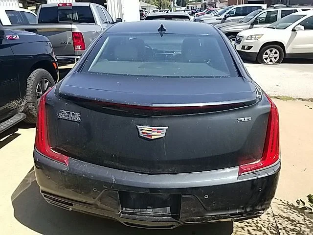 Used 2018 Gray Cadillac Luxury image 18
