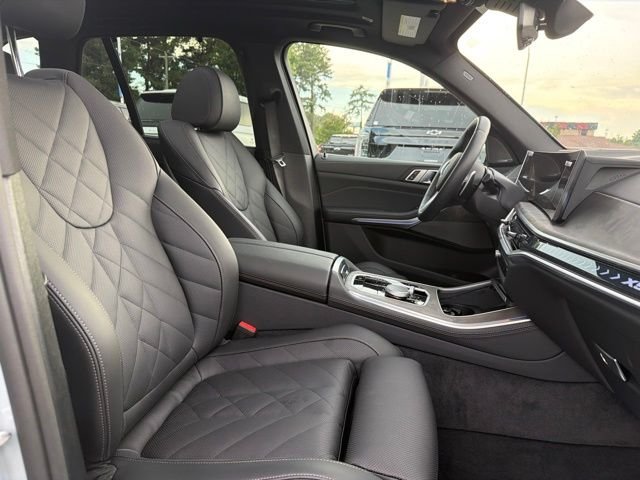 Used 2026 Gray BMW sDrive40i image 19