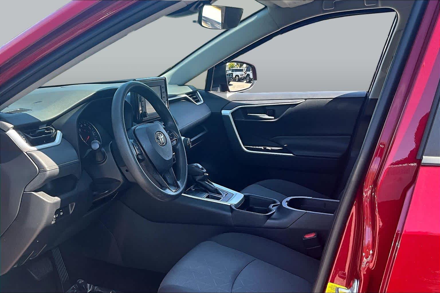Used 2021 Ruby Flare Pearl Toyota XLE image 8